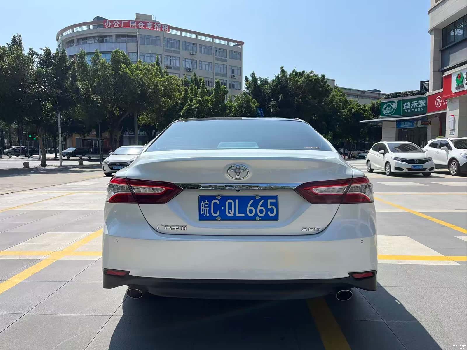 Toyota Camry, 2019 4