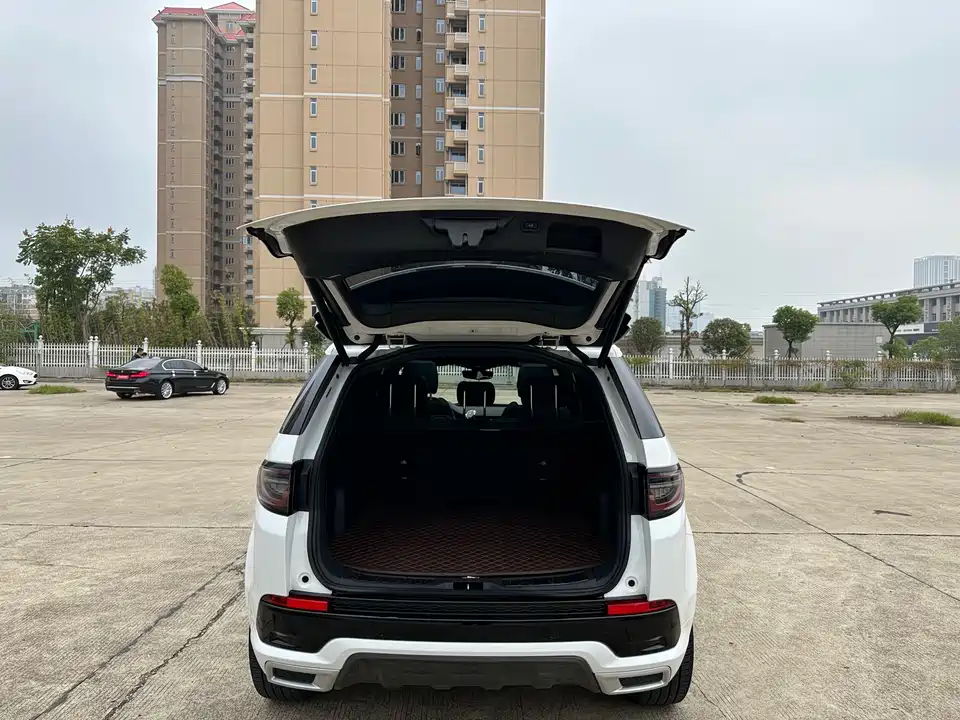 Land Rover Discover sports