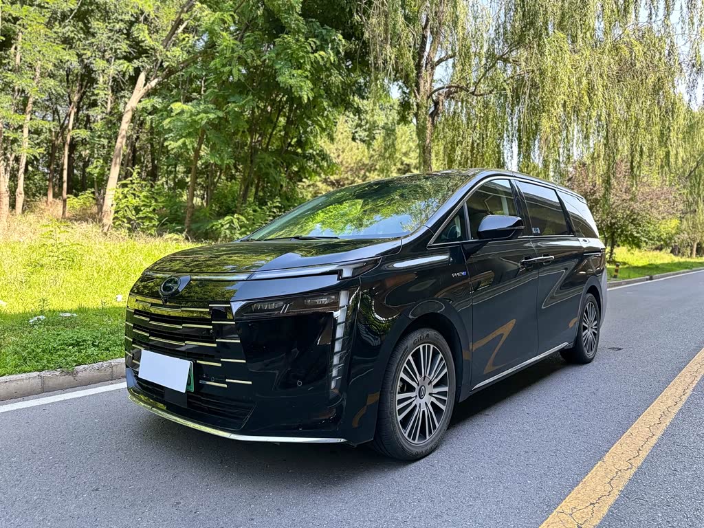 GAC E8 PHEV