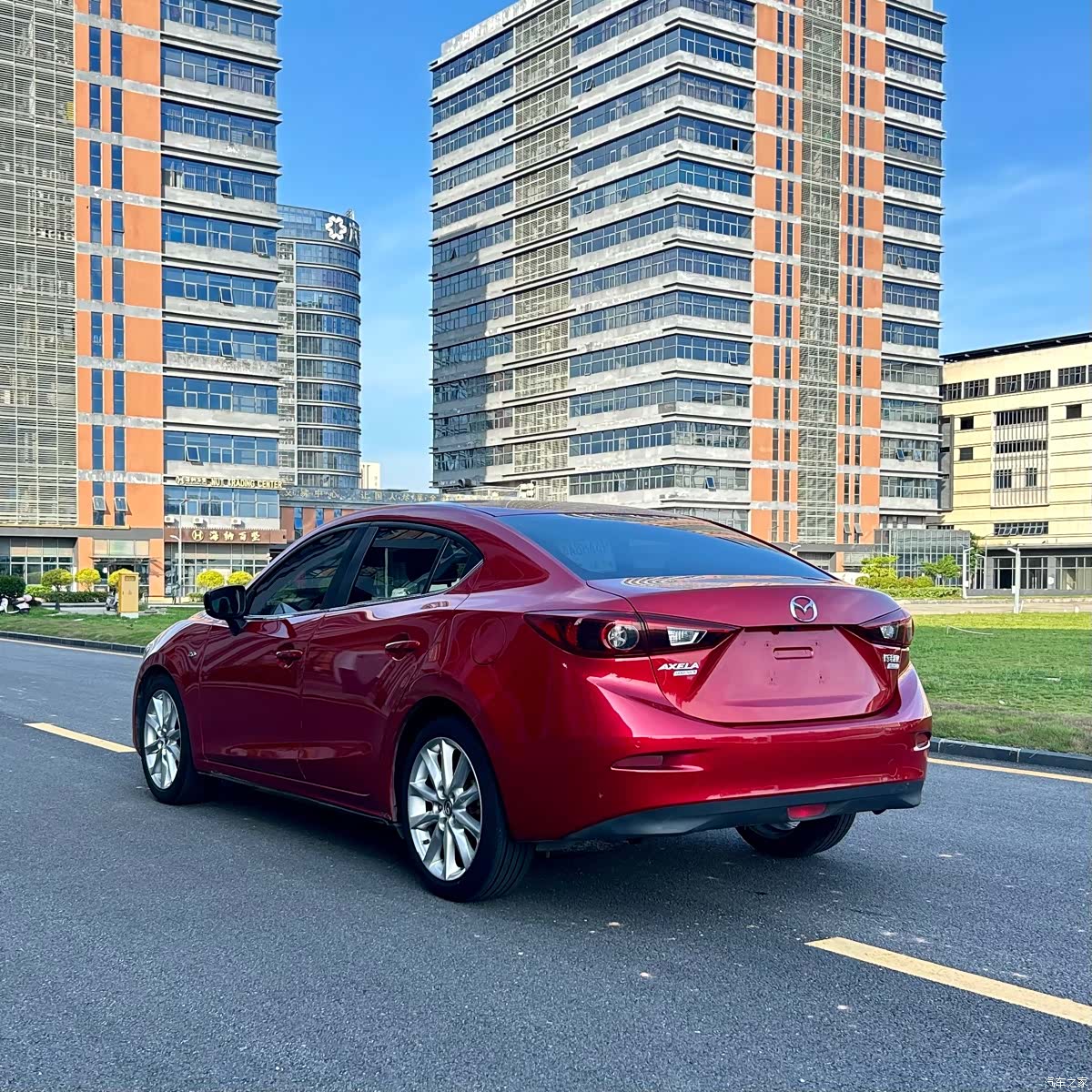 Mazda Mazda3, 2017 7