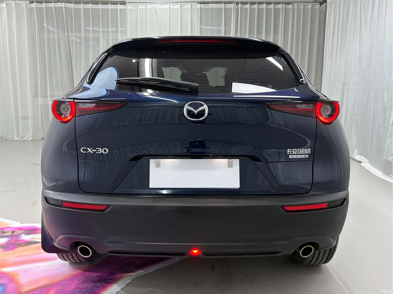 Mazda CX-30, 2022 все фото
