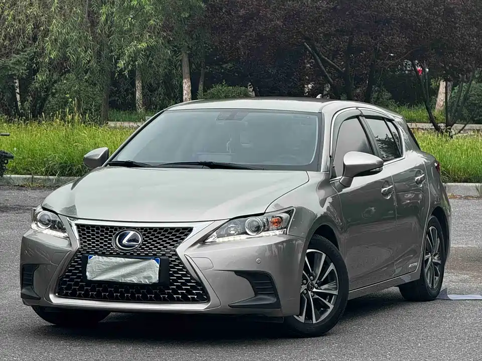 Lexus CT
