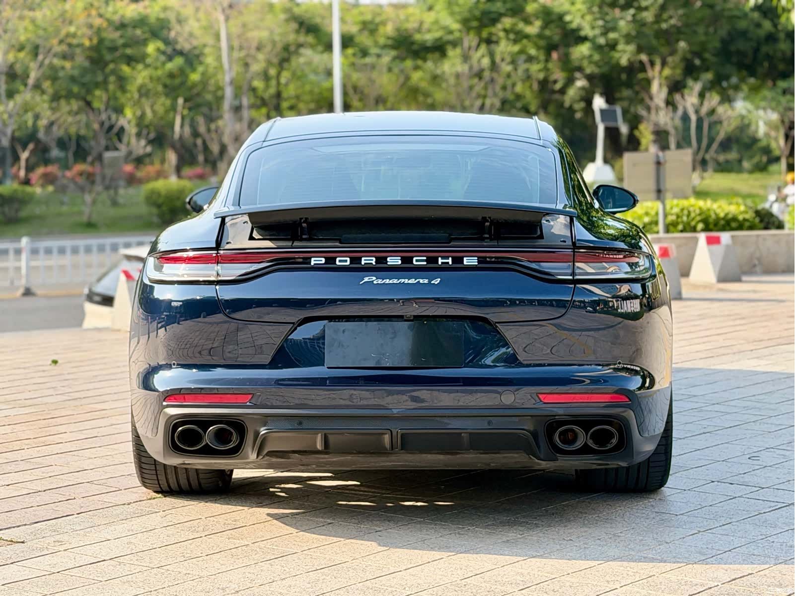 Porsche Panamera, 2022 11