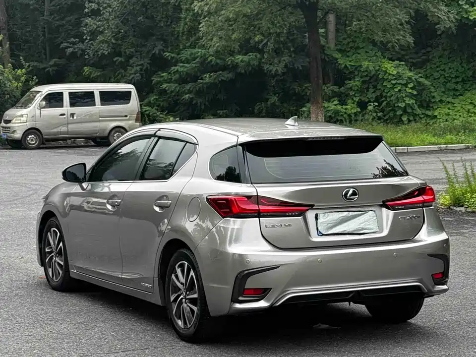 Lexus CT