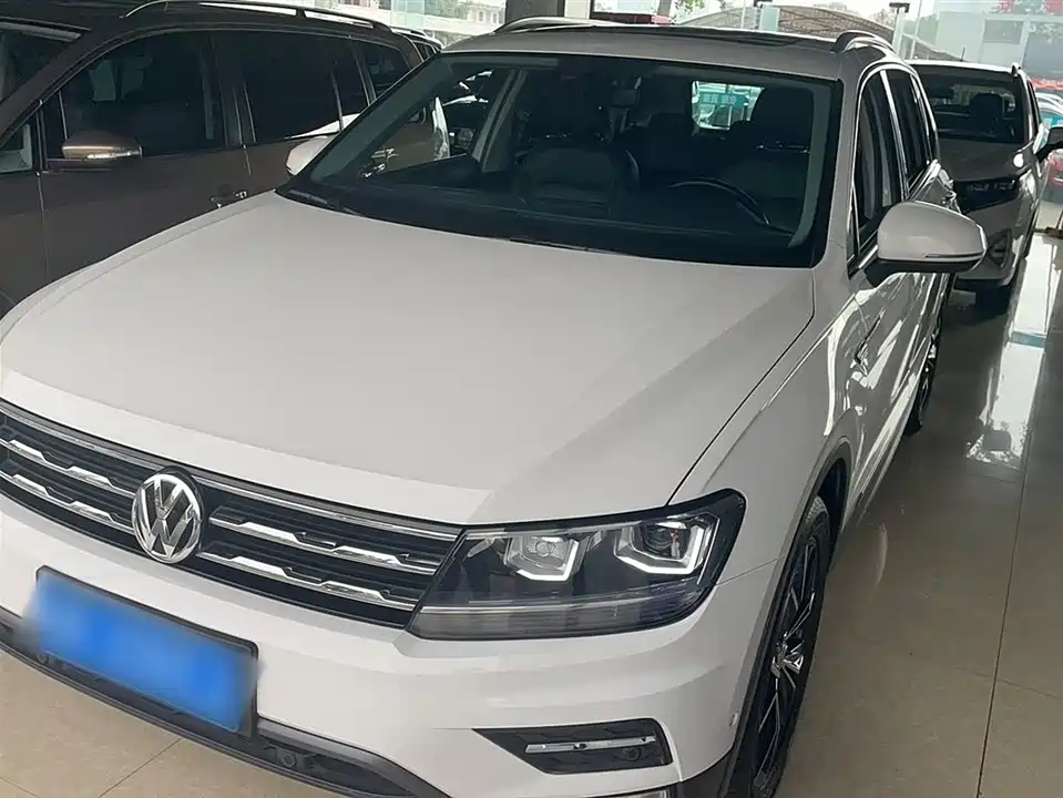 Volkswagen Tiguan L
