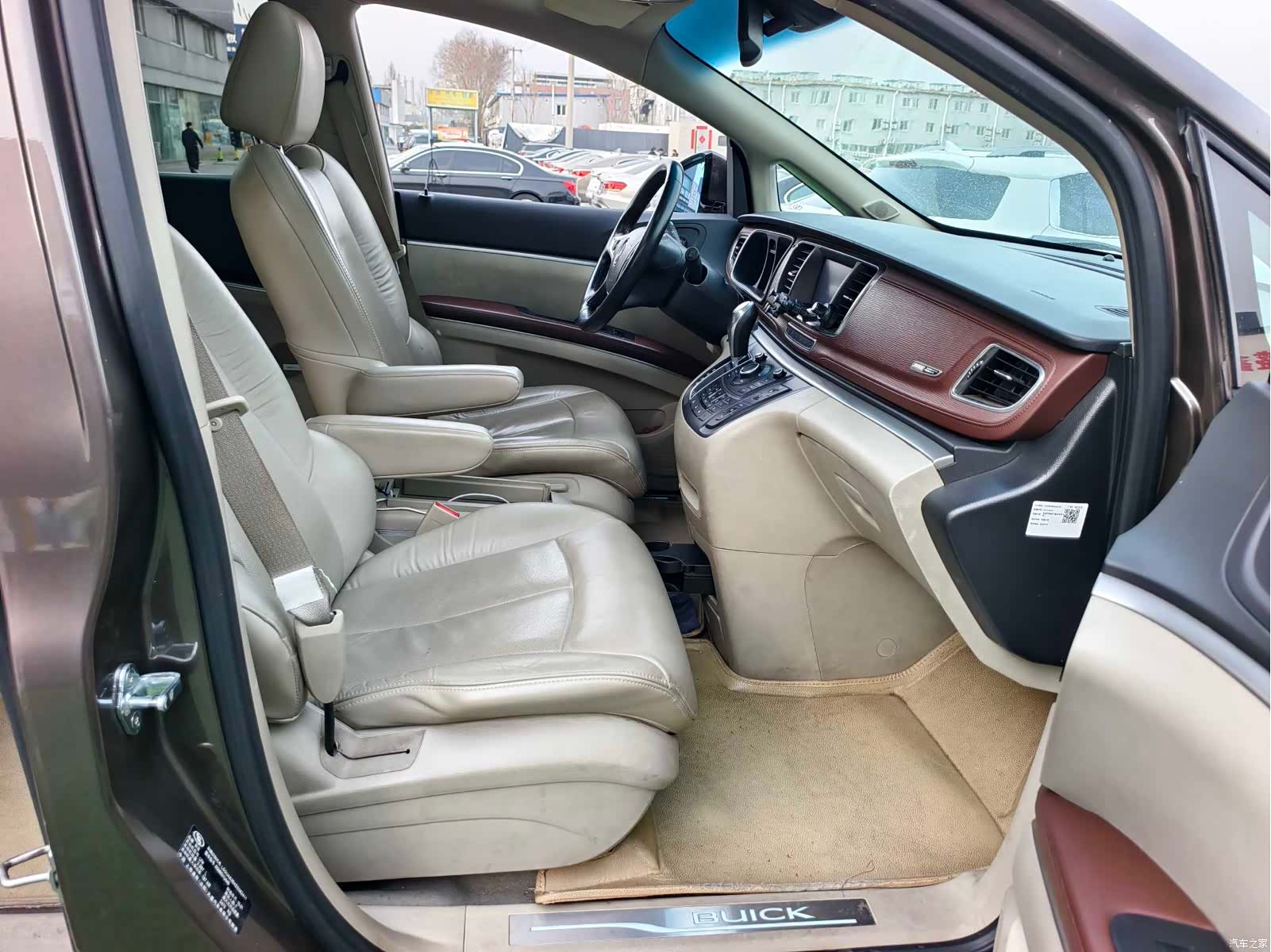 Buick GL8, 2015 16