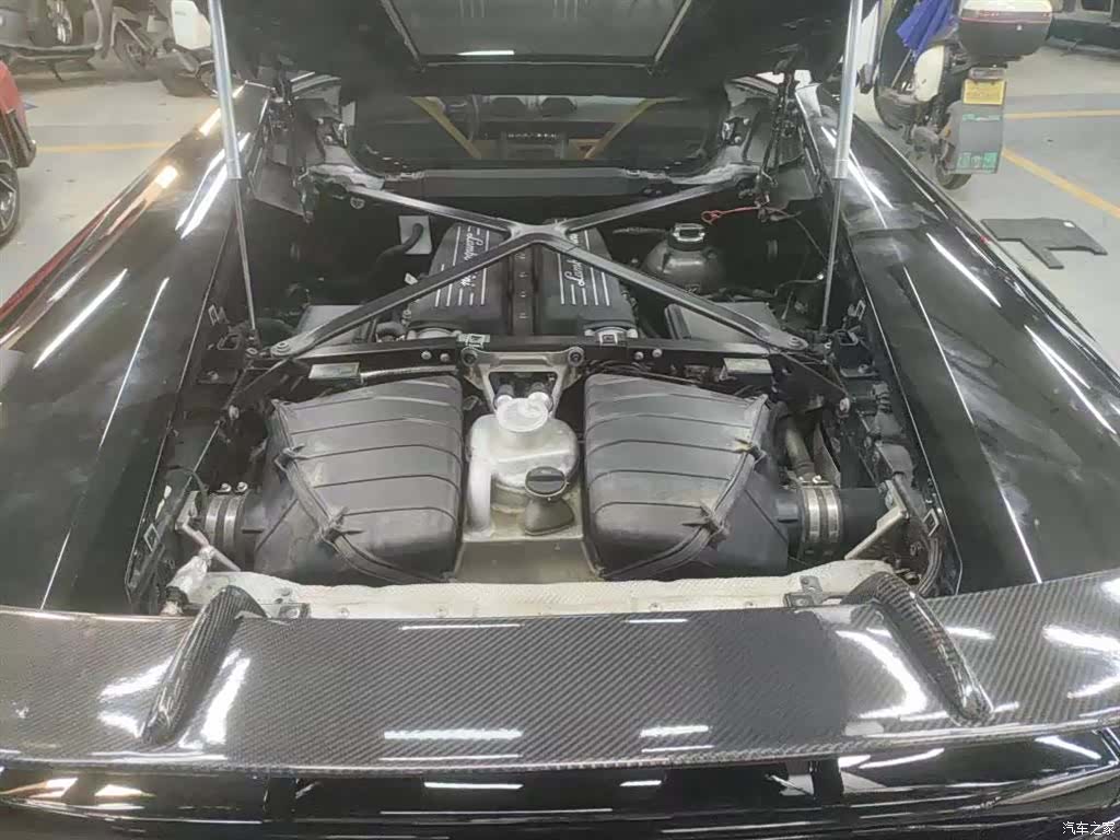 Lamborghini Huracán, 2023 7