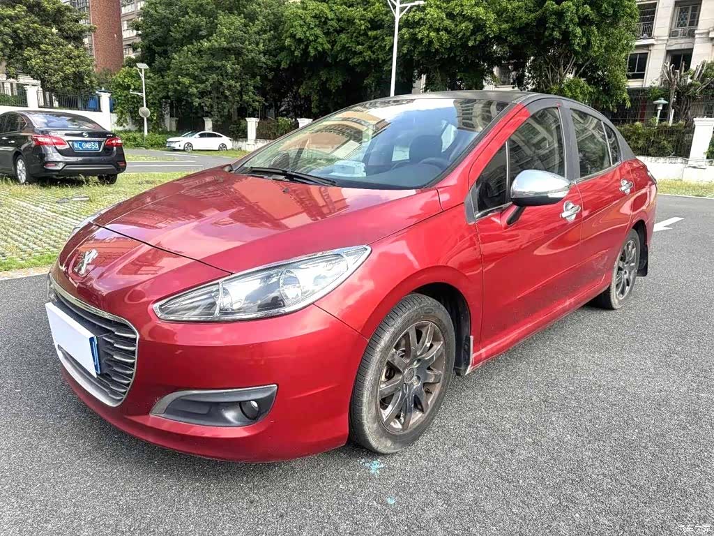 Peugeot 308, 2014 1