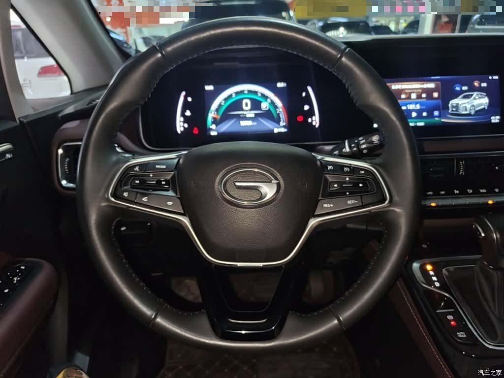 Trumpchi M6, 2025 11