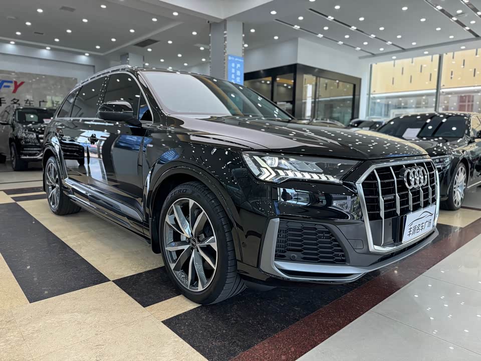Audi Q7 Audi Q7