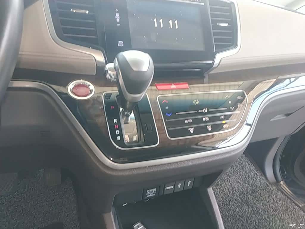 Honda Odyssey, 2016 14