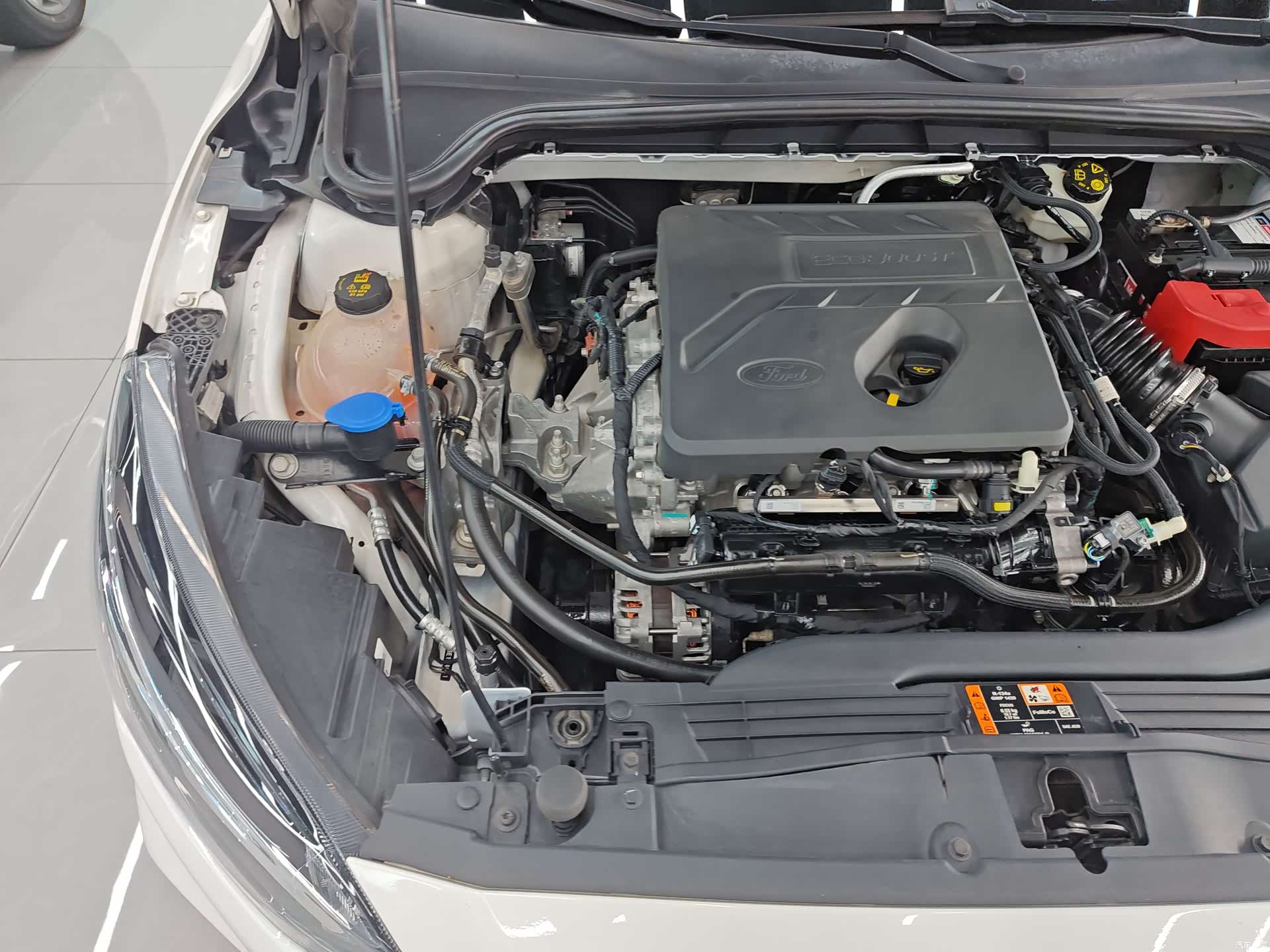 Ford Focus, 2021 32