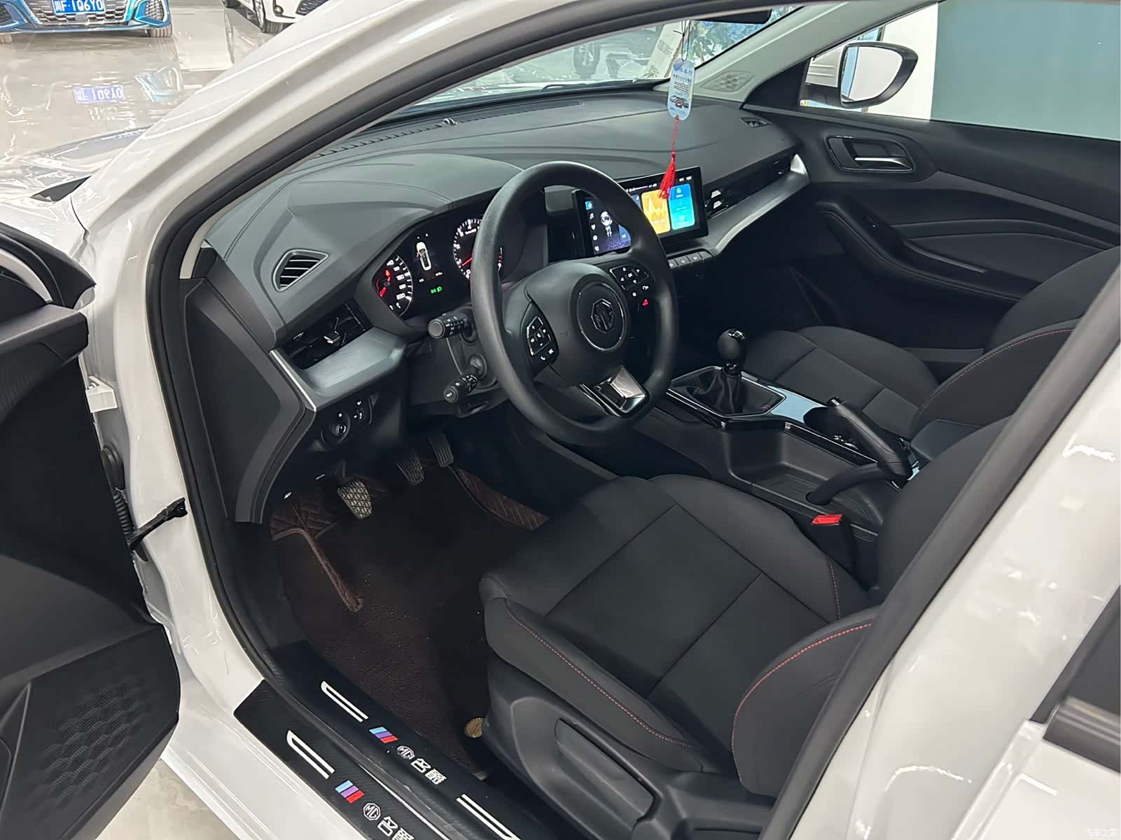 MG MG5, 2026 4