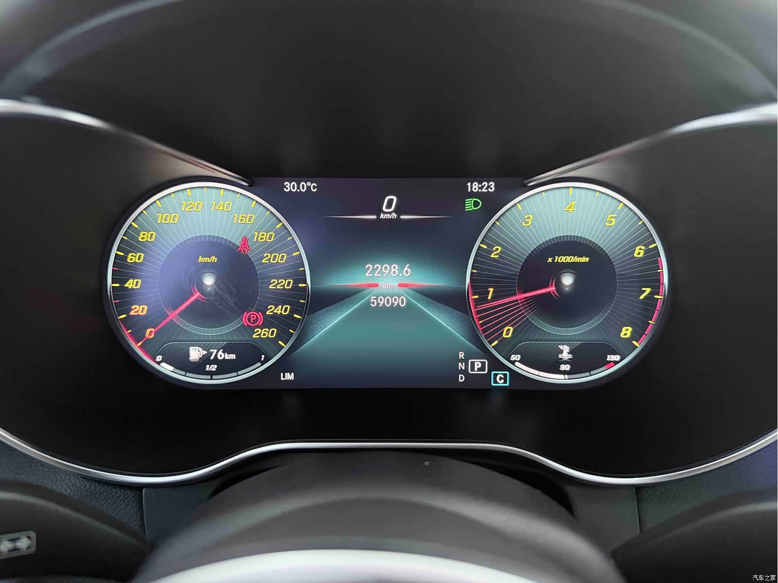 Mercedes-Benz GLC, 2022 10