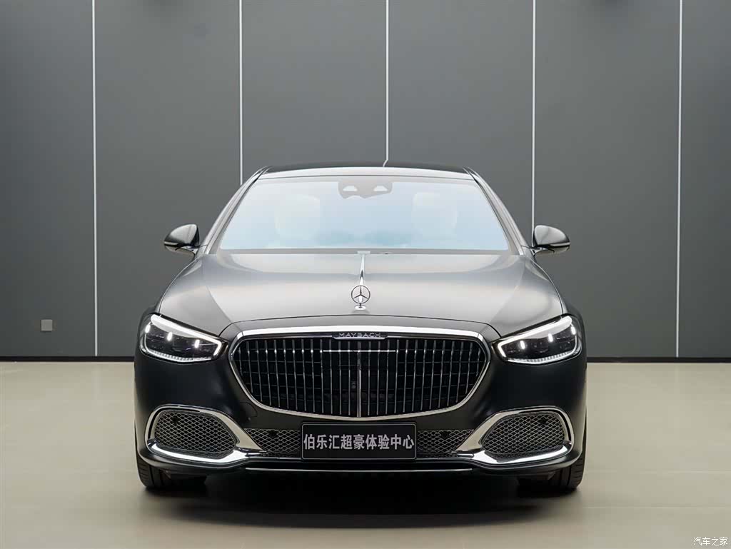 Maybach S-Class, 2023 все фото