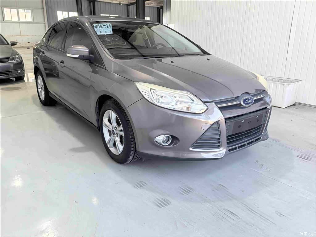 Ford Focus, 2015 3
