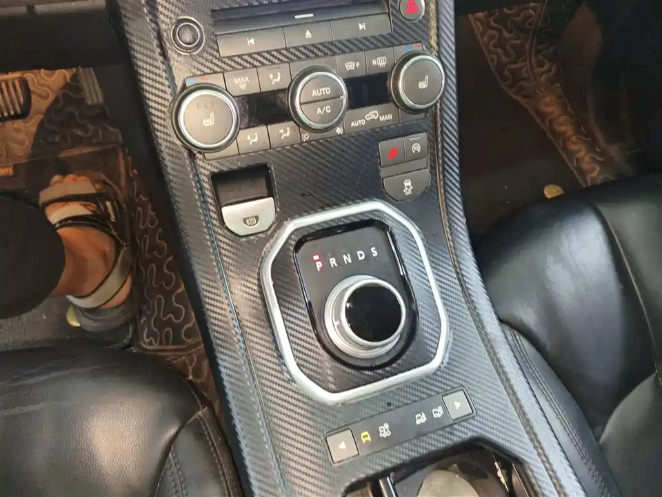 Land Rover Range Rover Aurora