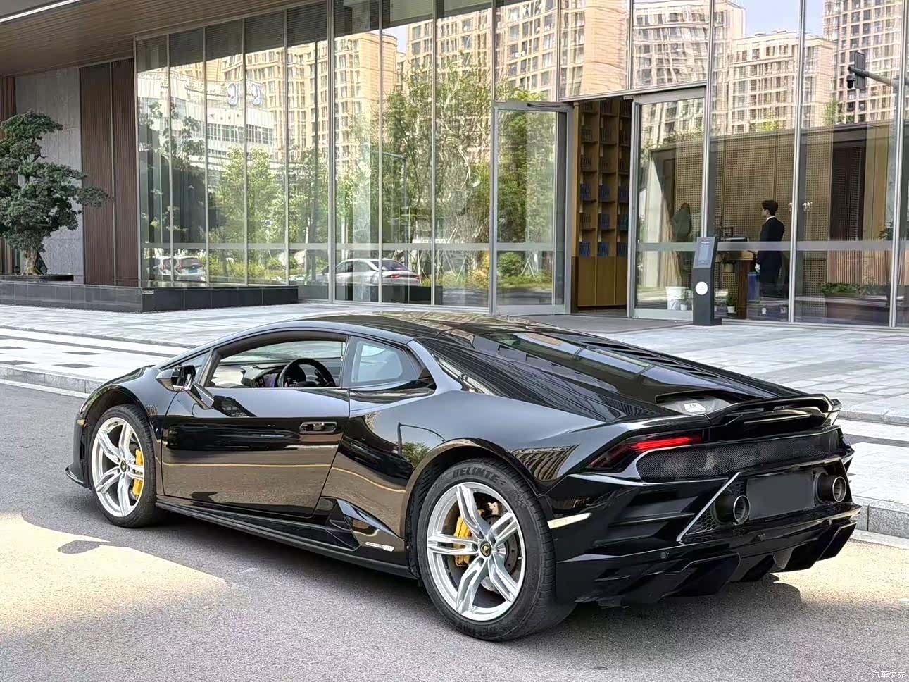 Lamborghini Huracán, 2021 8