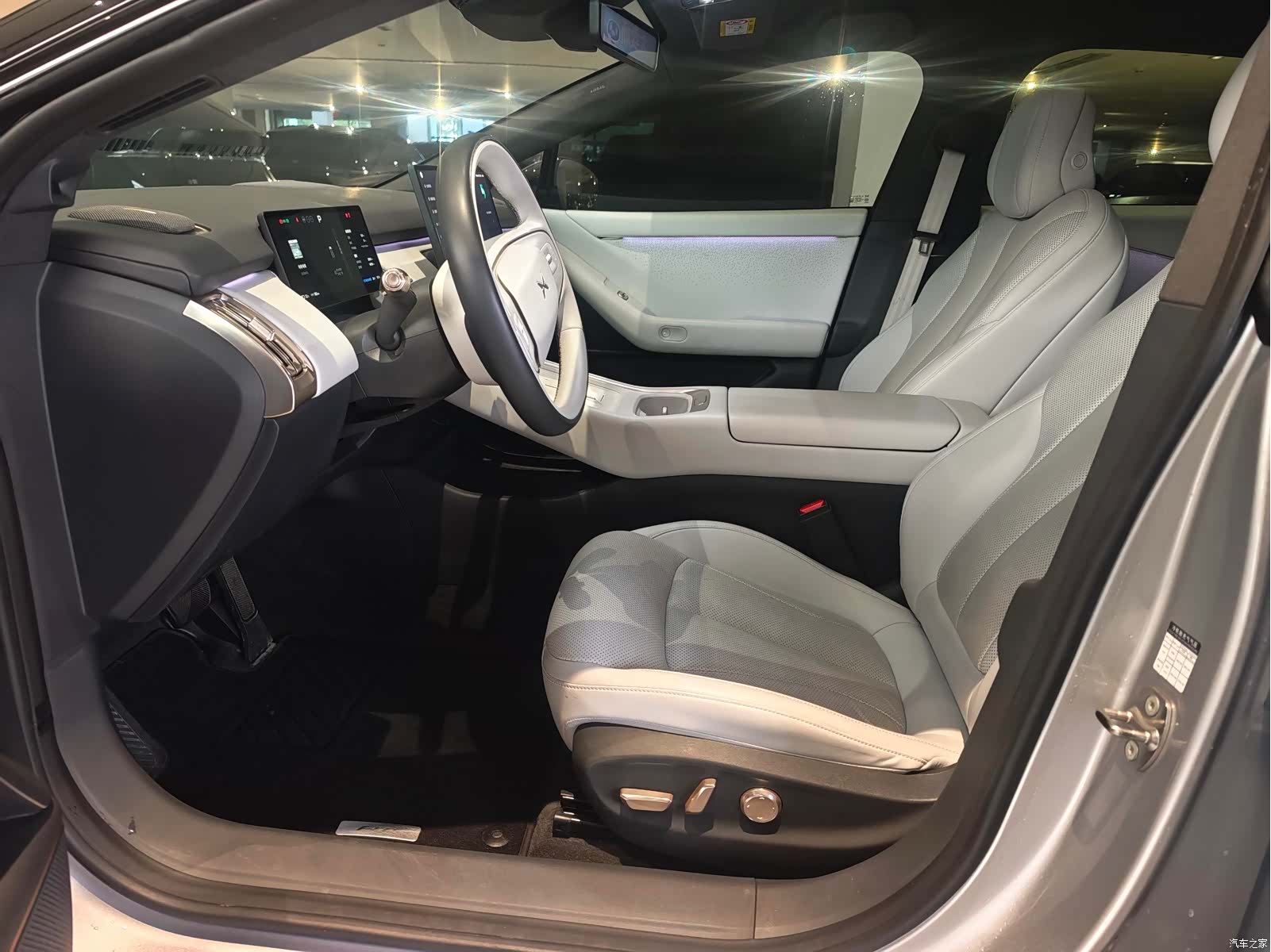 Xpeng P7, 2025 4