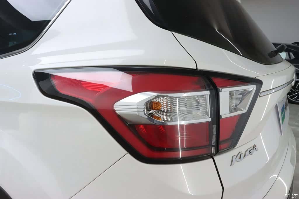 Ford Kuga, 2017 36