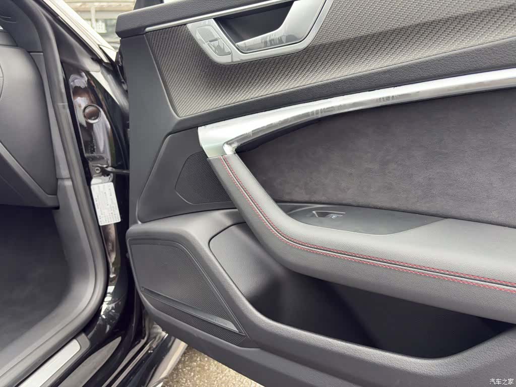 Audi RS, 2025 18