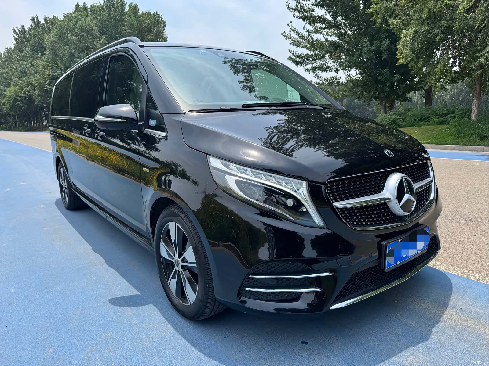 Mercedes-Benz V-Class, 2021 3