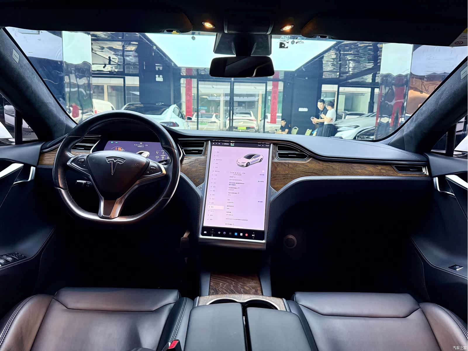 Tesla Model S, 2018 8