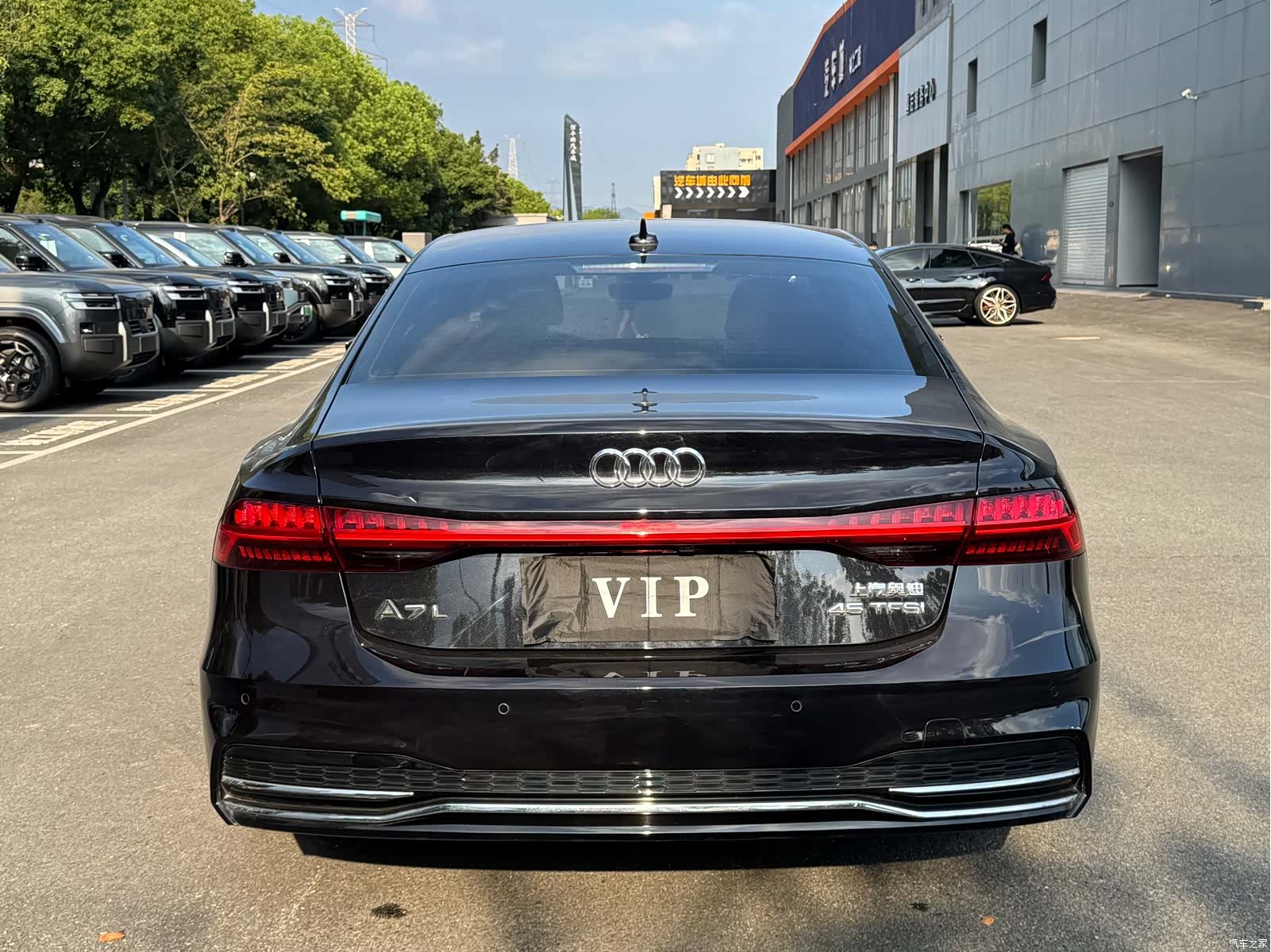 Audi A7L, 2023 24