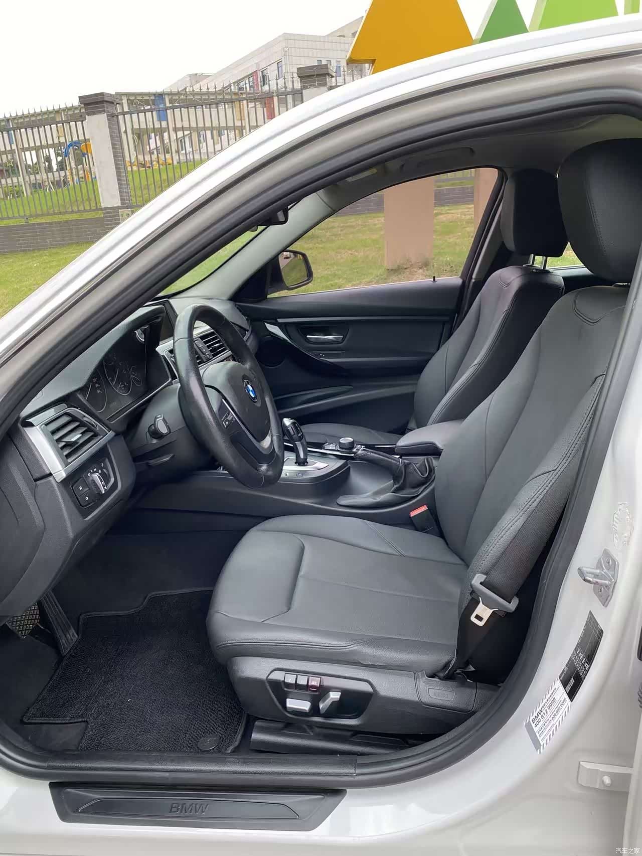 BMW 3 Series, 2017 18