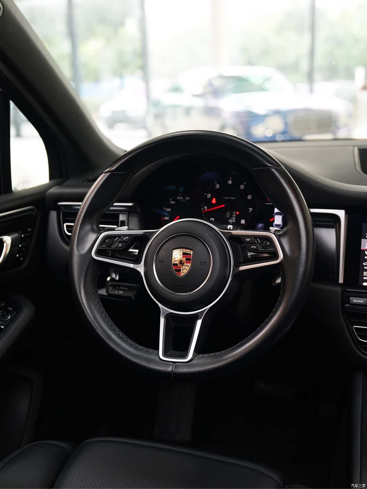 Porsche Macan, 2020 9