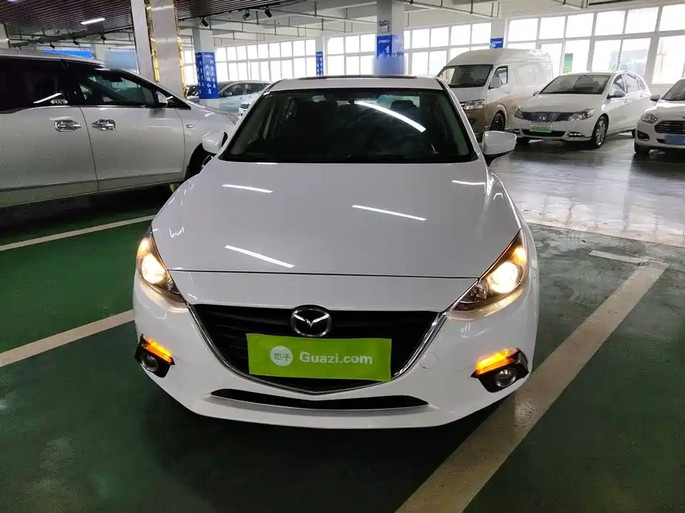 Mazda 3 Angkesaila