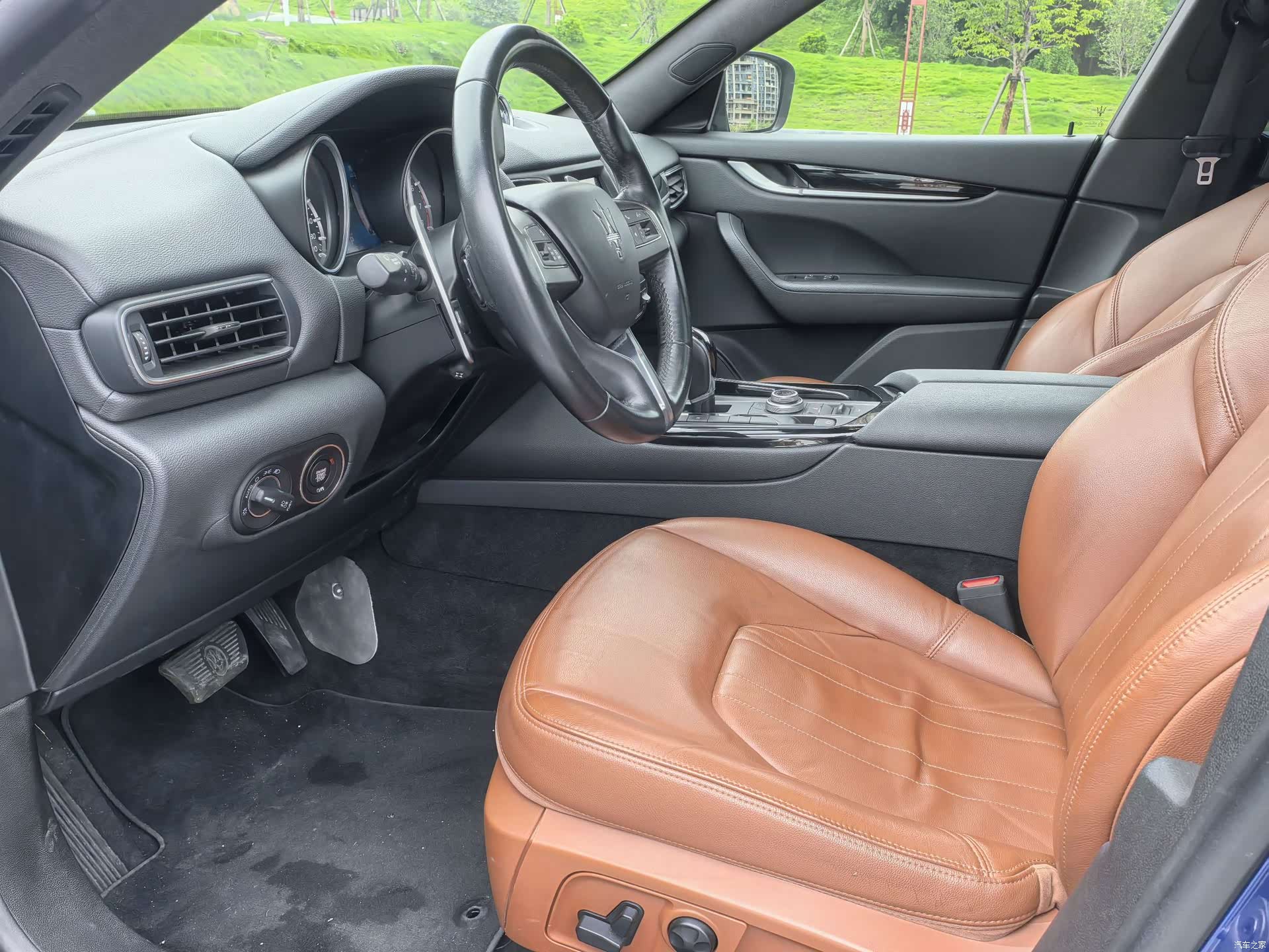 Maserati Levante, 2017 10