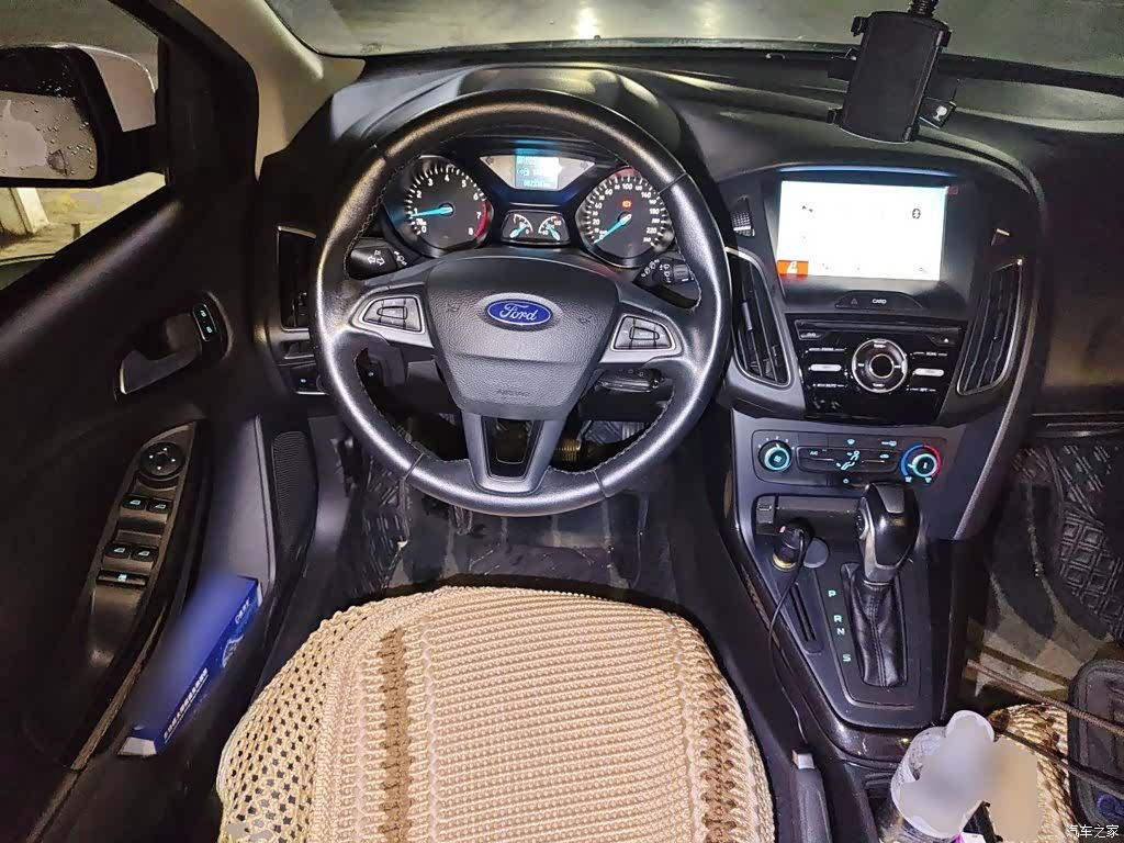 Ford Focus, 2019 7
