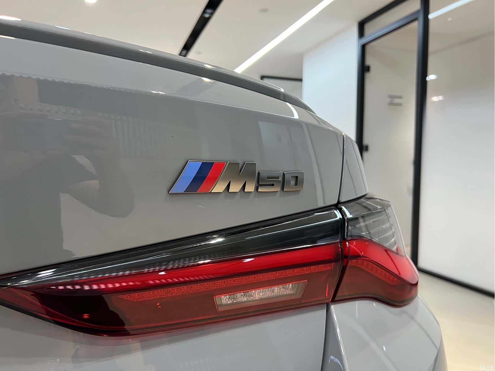BMW i4, 2023 20