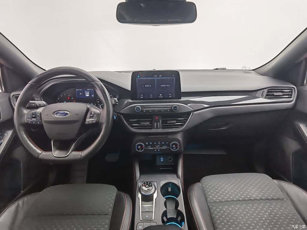 Ford Focus, 2020 все фото