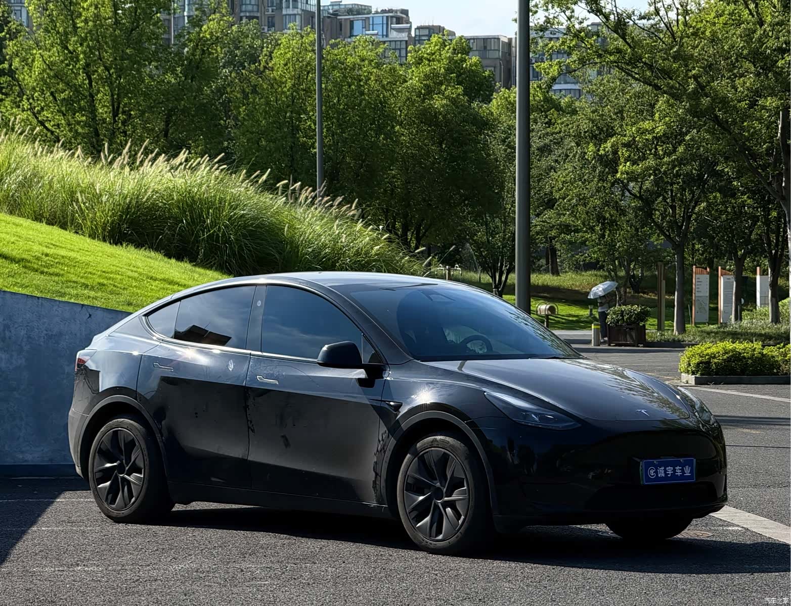 Tesla Model Y, 2024 3