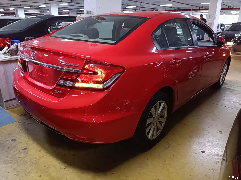 Honda Civic, 2014 все фото