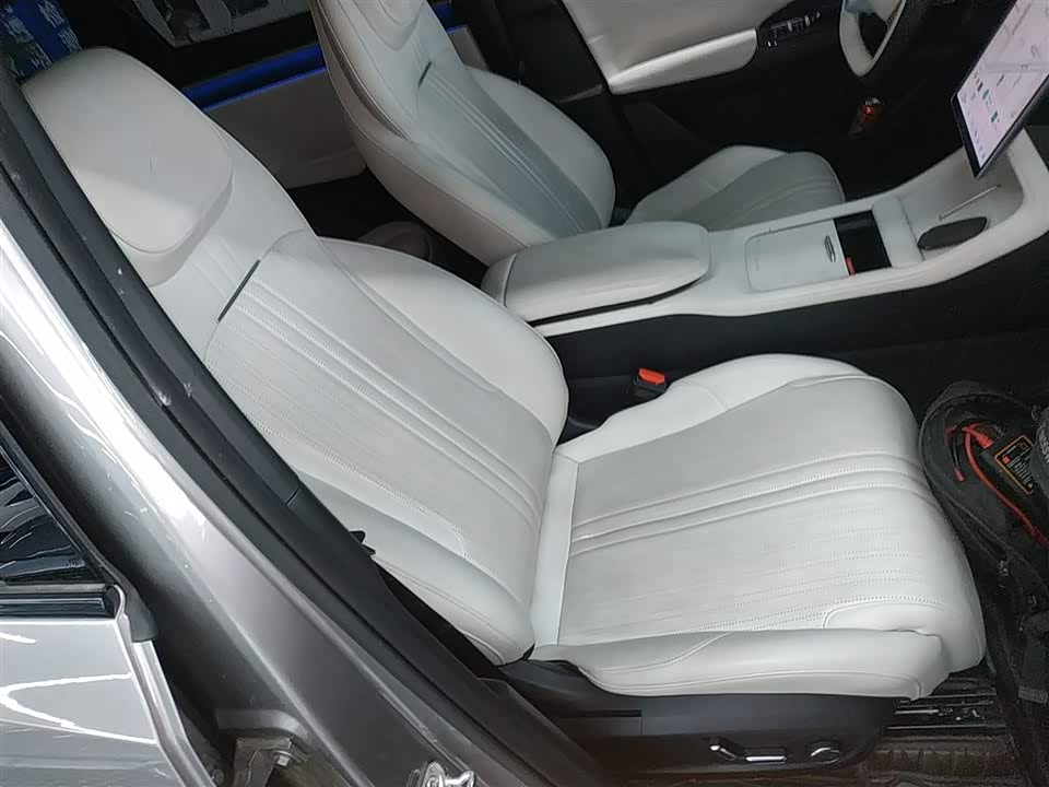Geely Galaxy Galaxy L7