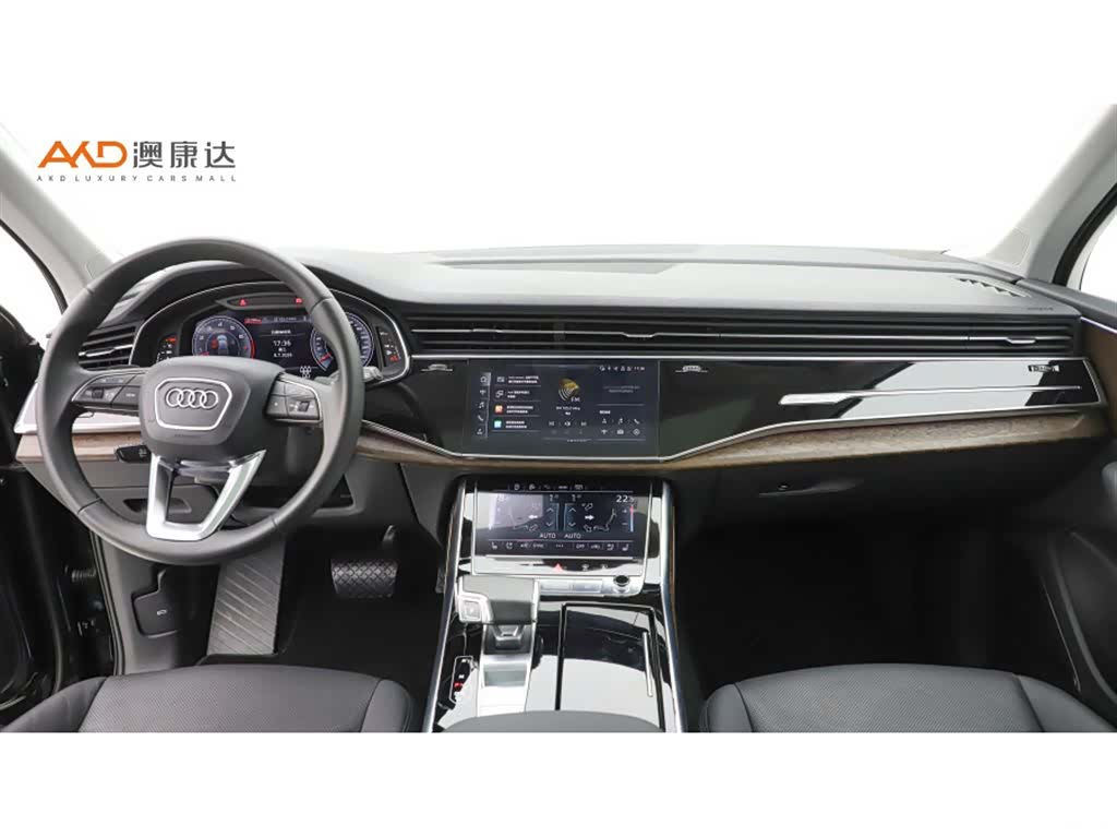 Audi Q7, 2022 все фото