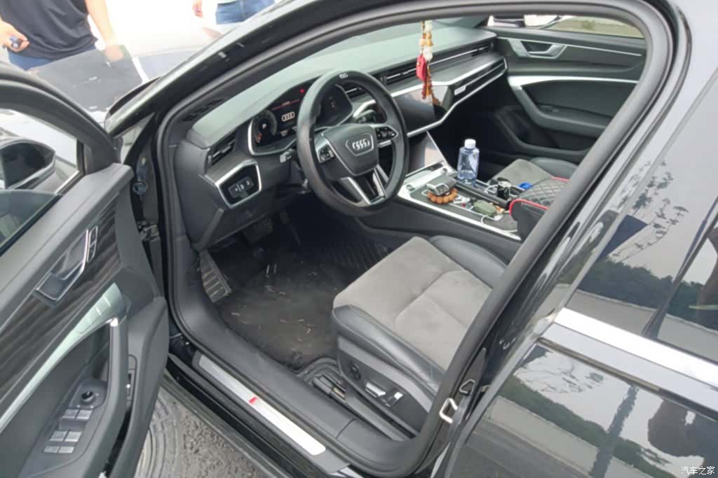 Audi A6L, 2024 9