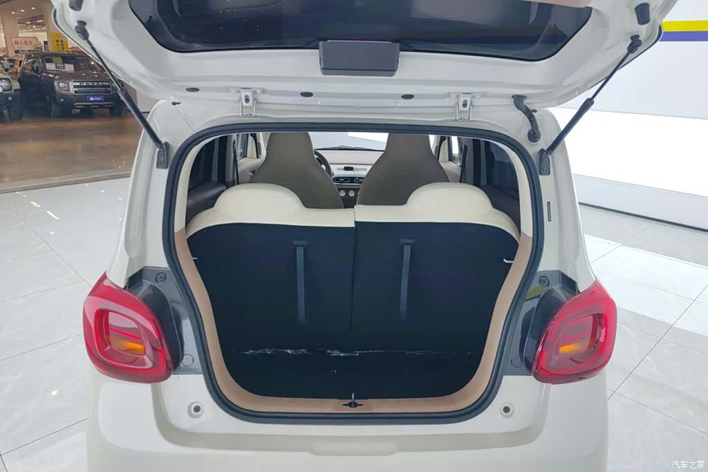 Wuling MINIEV, 2026 4