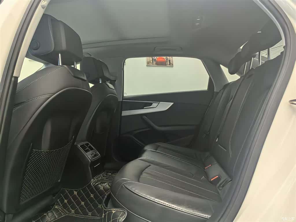 Audi A4L, 2021 11