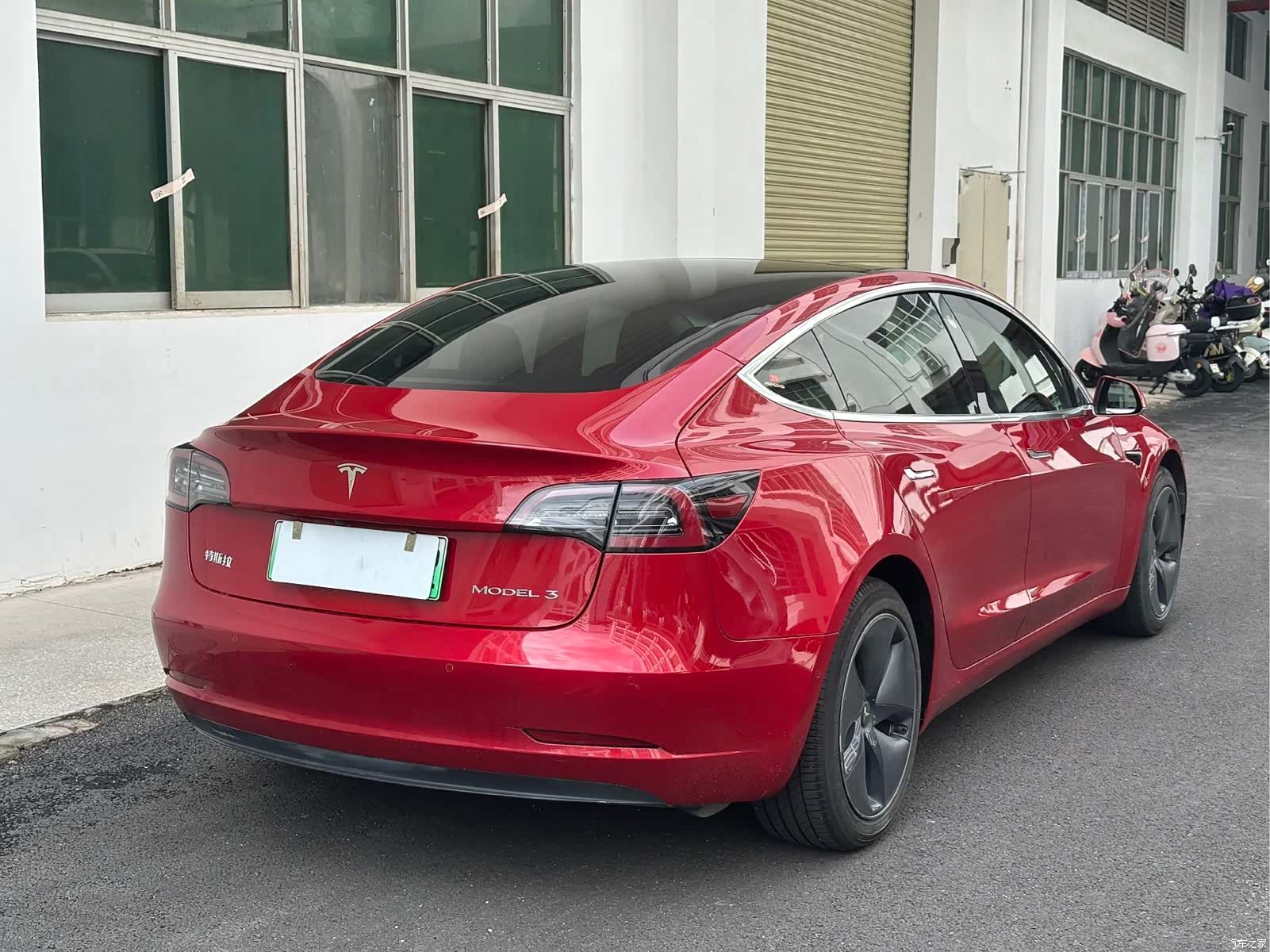 Tesla Model 3, 2020 12