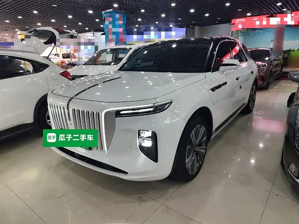 Hongqi E-HS9