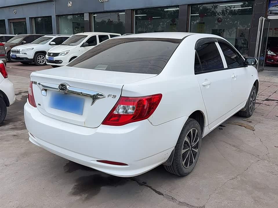 BYD F3