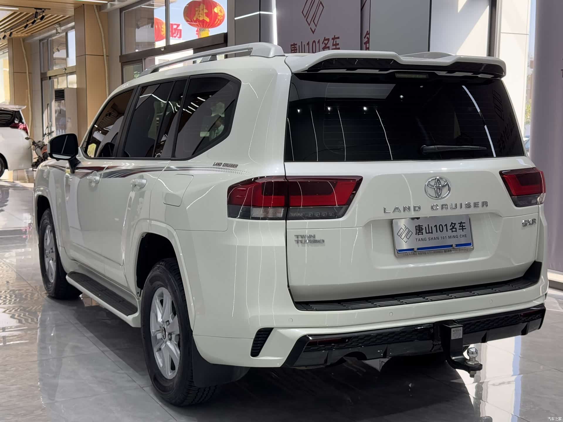 Toyota Land Cruiser, 2024 все фото