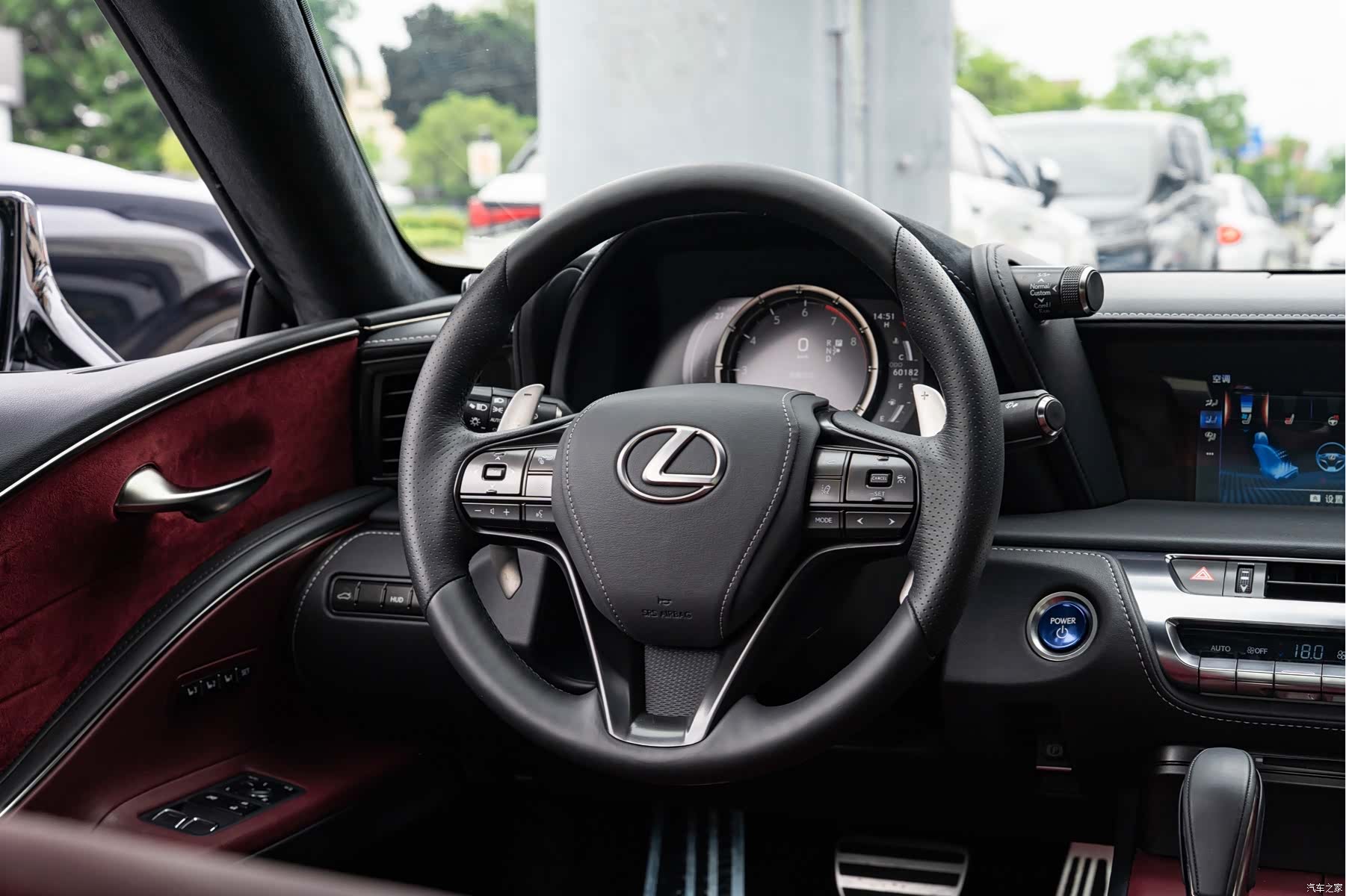 Lexus LC, 2019 13