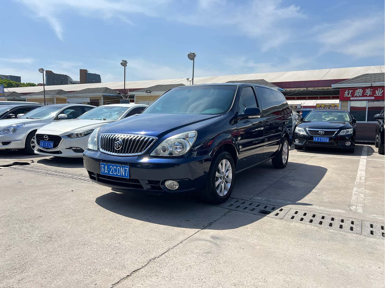 Buick GL8, 2014 3