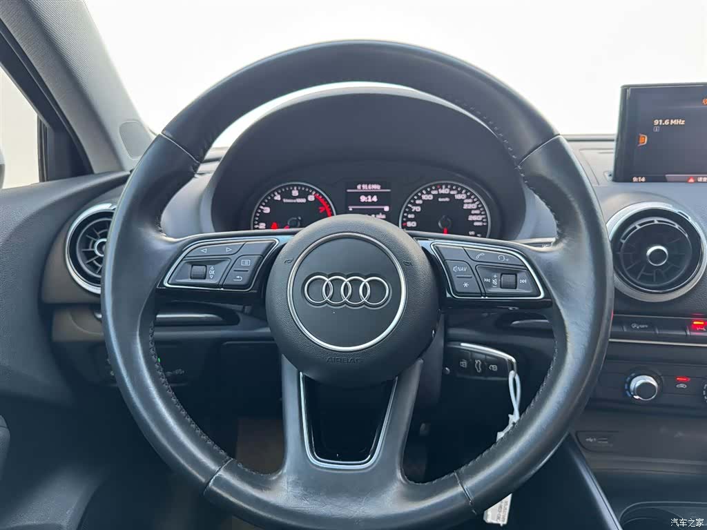 Audi A3, 2018 14