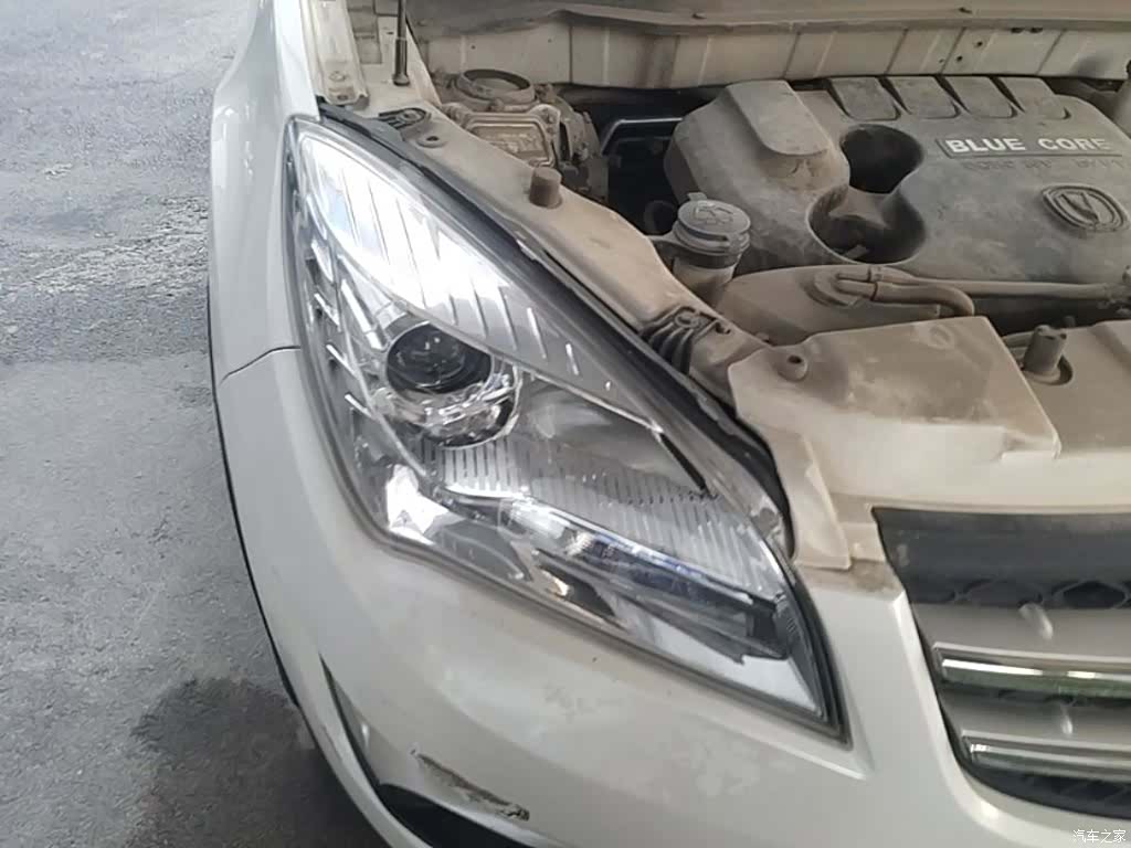Changan CS35, 2014 13